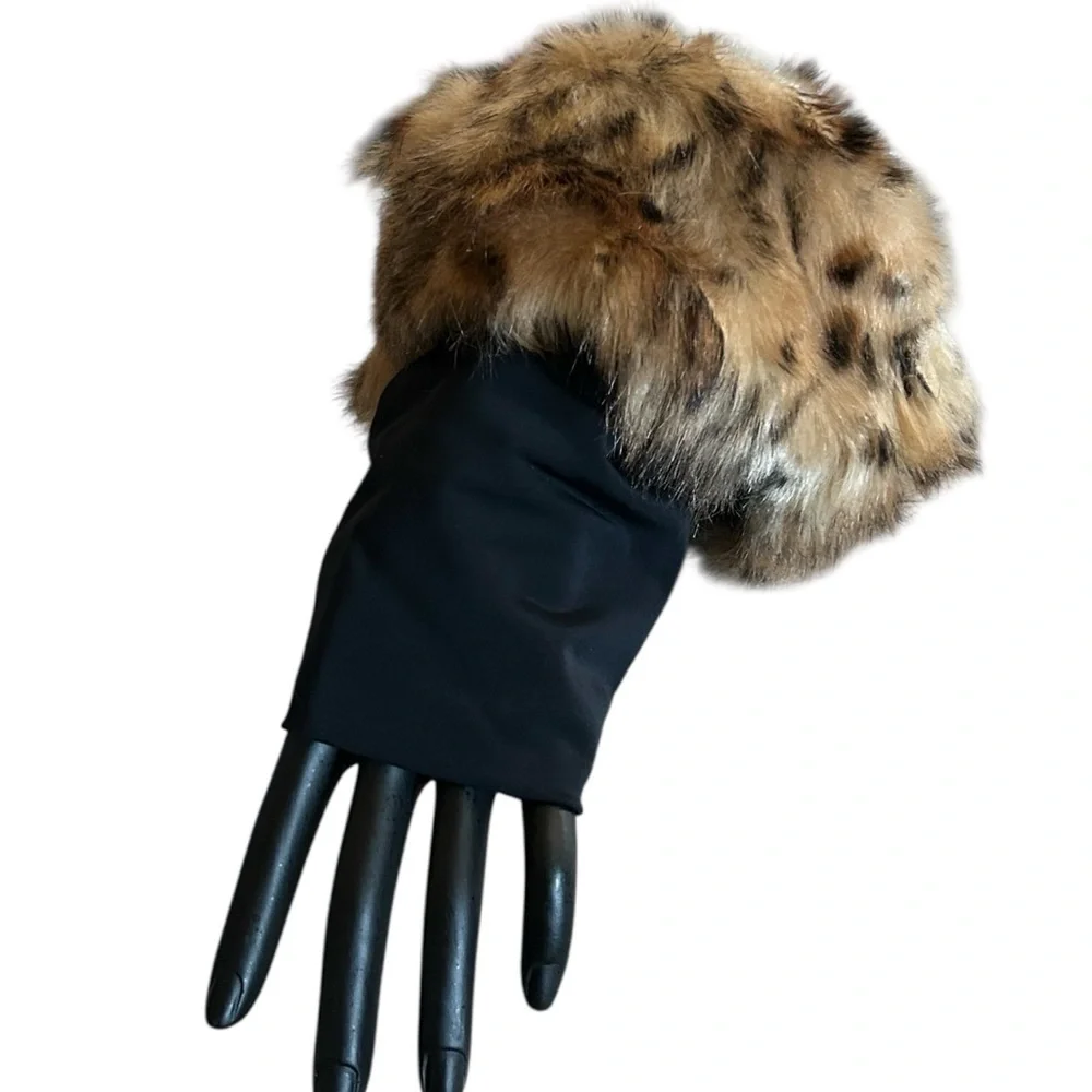 Cuffminks Leopard Faux Fur Cuffs Fingerless Wrist Warmers Gloves